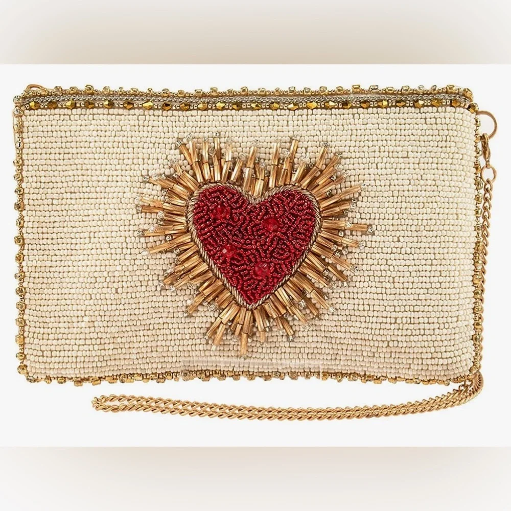 NWT Mary Frances Heart Burst Cell Phone Bag - Picture 1 of 6